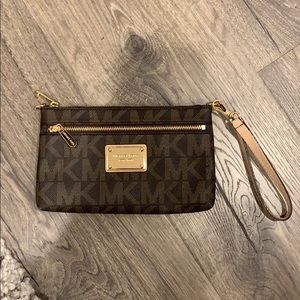 Michael Kors wristlet